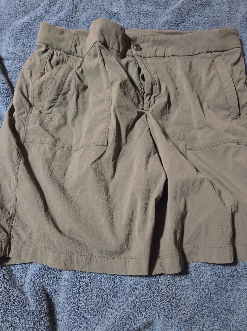 Athleta Womens Bermuda Style Short